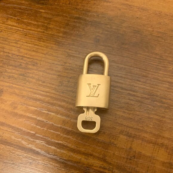 Louis Vuitton Accessories - AUTH LOUIS VUITTON PADLOCK AND KEY
